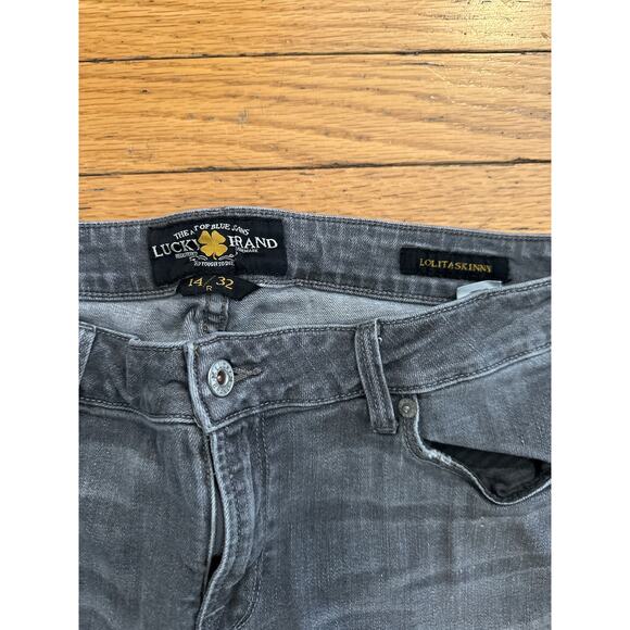 Luxky Brandy - Picture 2 of 5